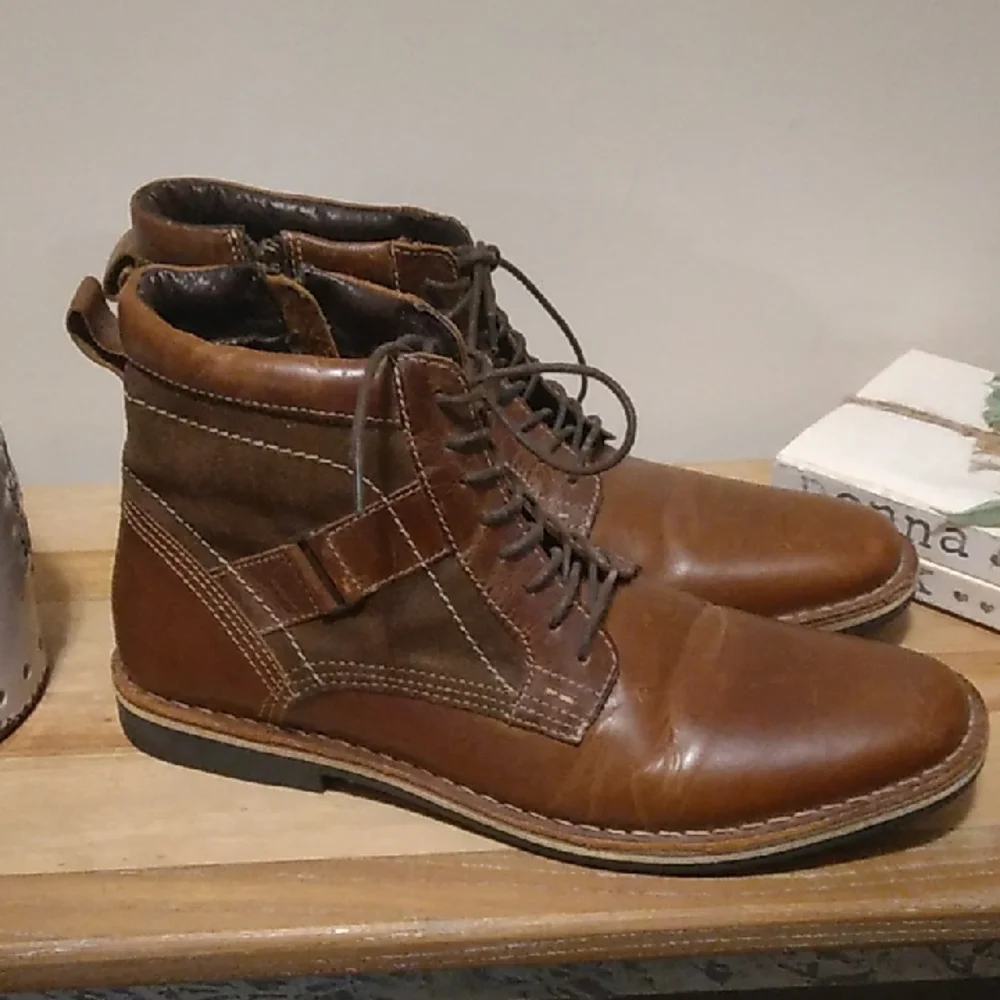 Men's Steve Madden Leather Chukka Lace-Up Boots